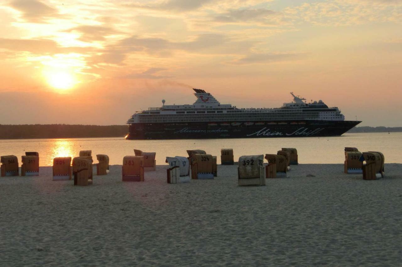 Ahoi Appartement Laboe Buitenkant foto